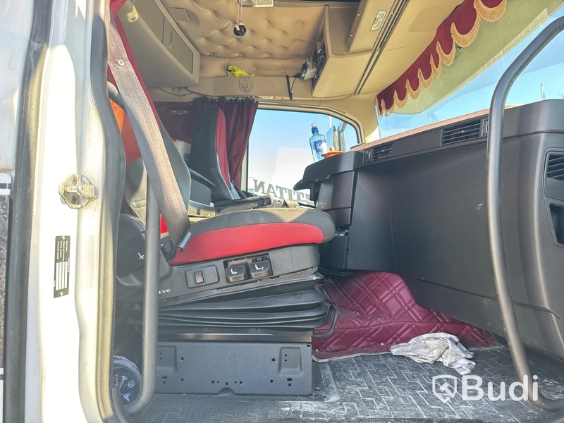 Lastväxlare VOLVO FH 8x4 - 2015 | Reparationsobjekt | Rasad växellåda