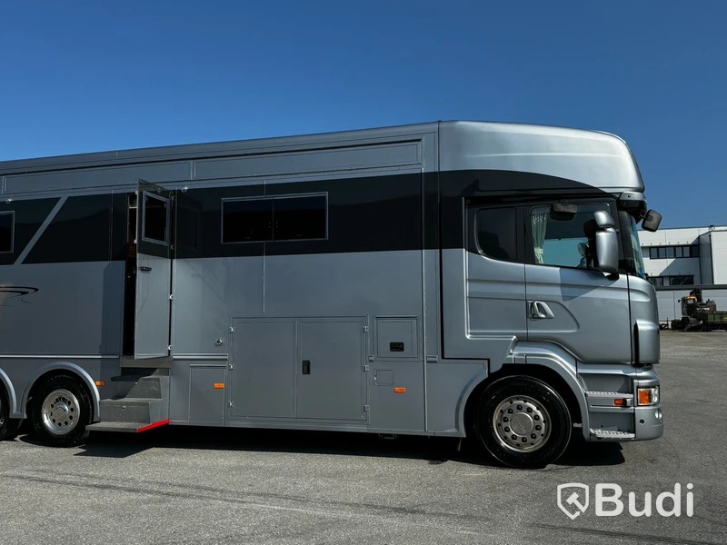 Racebuss Scania R360 6X2-4 -2013 | Garage | Tält