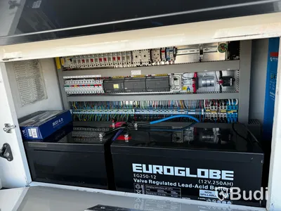 Racebuss Scania R360 6X2-4 -2013 | Garage | Tält