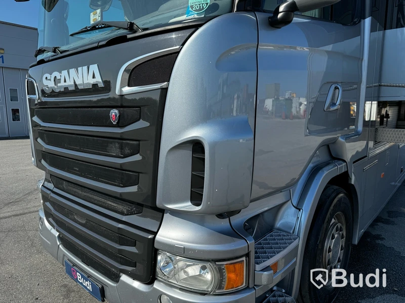 Racebuss Scania R360 6X2-4 -2013 | Garage | Tält