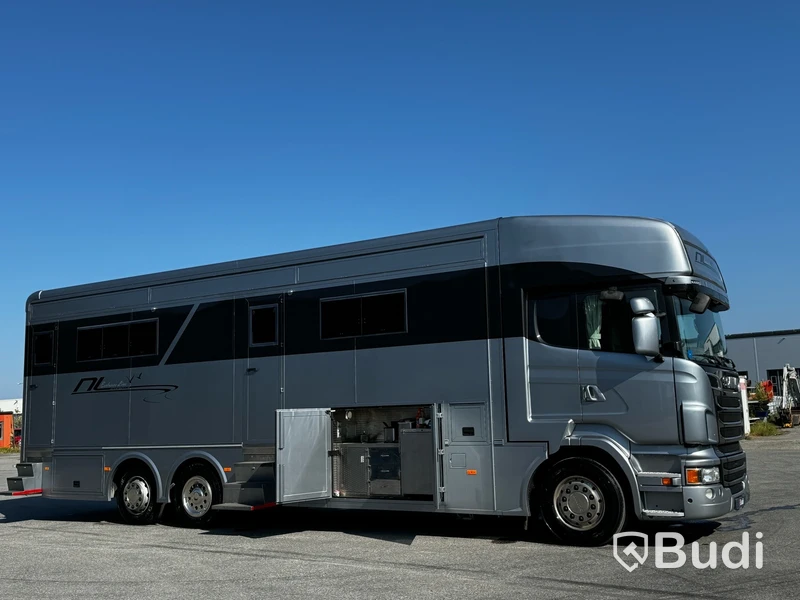 Racebuss Scania R360 6X2-4 -2013 | Garage | Tält