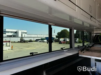 Racebuss Scania R360 6X2-4 -2013 | Garage | Tält