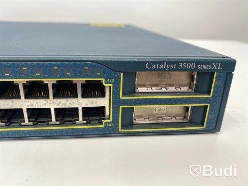 Switch 48-portar Cisco Catalyst 3500 XL