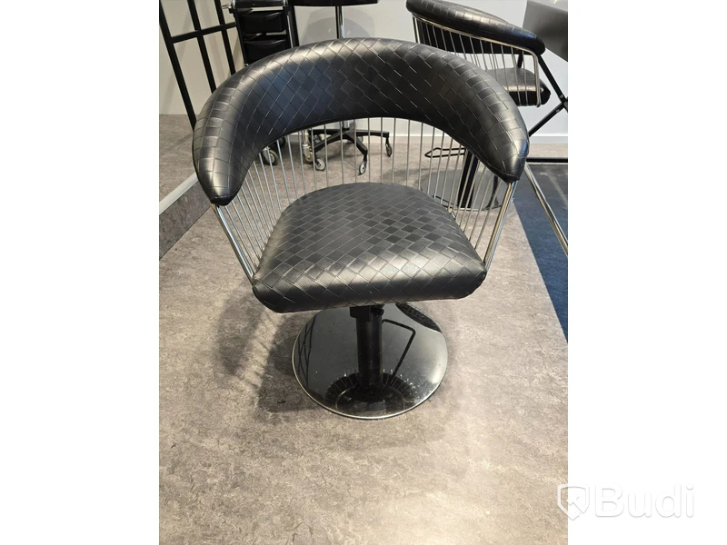 4 st frisörstolar