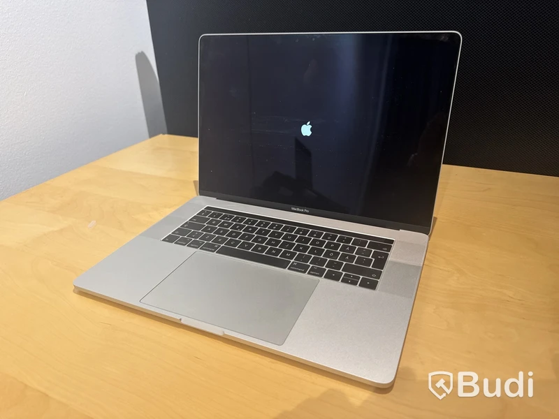 Dator Apple MacBook Pro (2017)