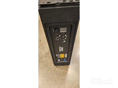 NYA EAW RSX208L Line Array Lådor med extra förstärkarmoduler till båda.