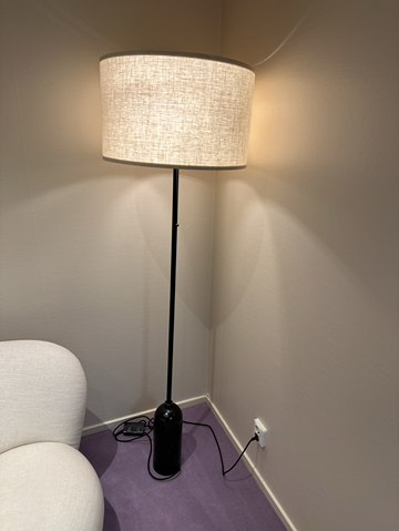 Gravity Floor Lamp, Black Marble base Gubi