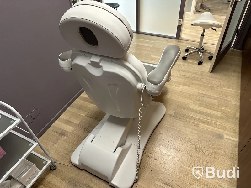 Behandlingsstol Astomed JCHV35-04 elektrisk justerbar