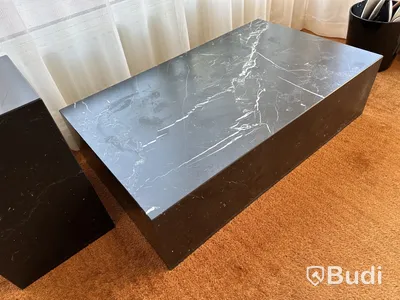 Plinth Table Low, Black Marble 00x60x27 Menu