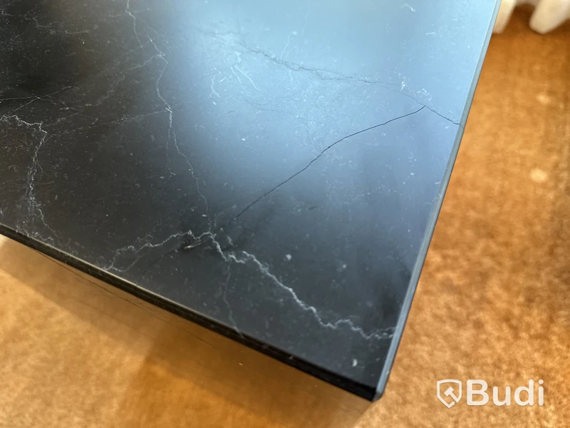 Plinth Table Tall, Black Marble 51x30x30 Menu