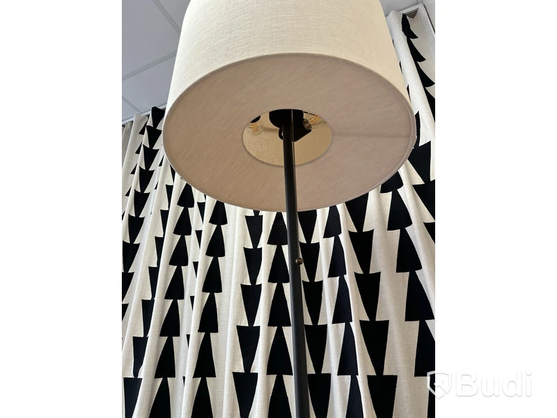 Gravity Floor Lamp, Black Marble base Gubi