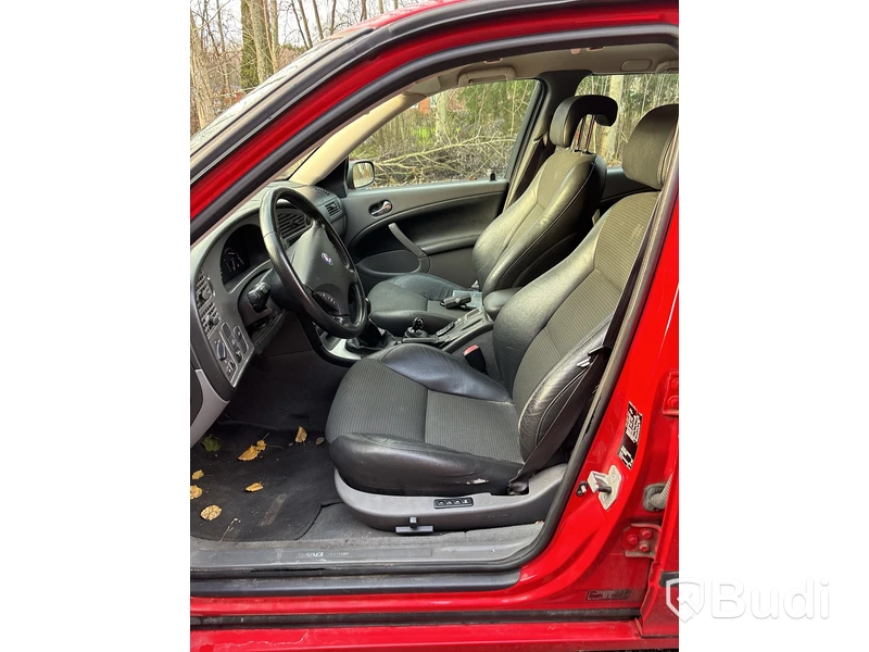 Saab 9-5 SportCombi 2.3 T | Manuell | 185 hk | 2005 | Reparationsobjekt