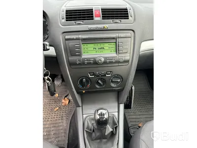 Skoda Octavia Kombi | 1.6 MPI | Manuell | 102 hk | 2006 - EXPORT