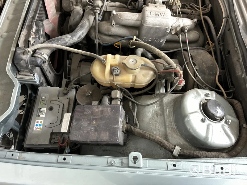 Veteranbil BMW 633 CSi | Automat | 197 hk | 1982 | Reparationsobjekt
