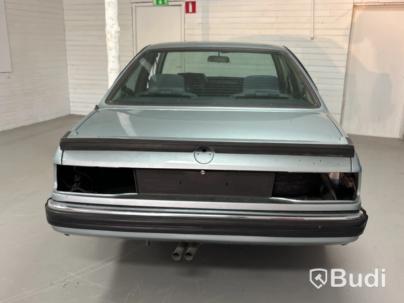 Veteranbil BMW 633 CSi | Automat | 197 hk | 1982 | Reparationsobjekt