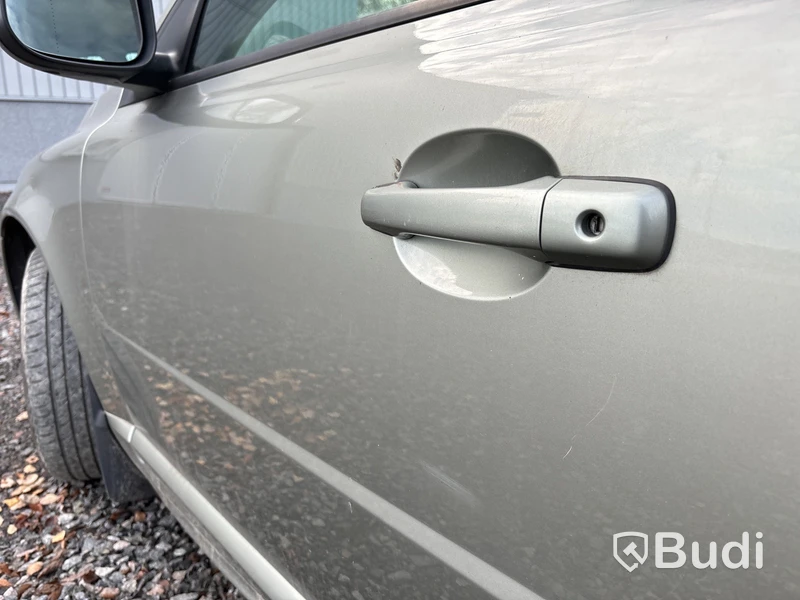 Volvo V70 2.0 Flexifuel | Manuell | 145 hk | 2008 | Reparationsobjekt
