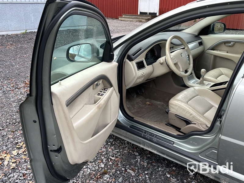 Volvo V70 2.0 Flexifuel | Manuell | 145 hk | 2008 | Reparationsobjekt