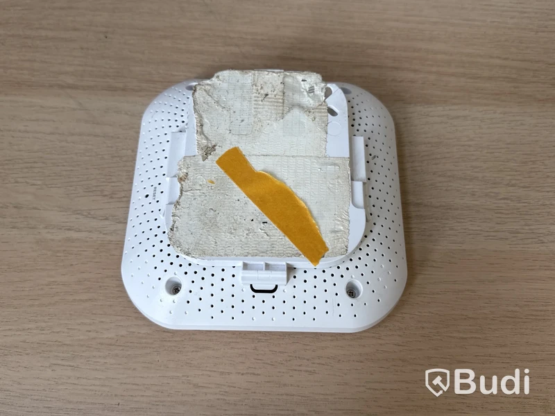 Brandvägg, switchar & trådlösa accesspunkter