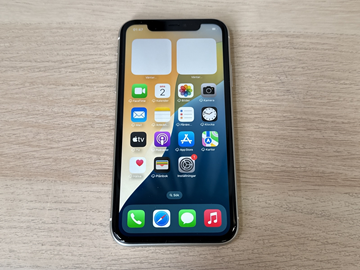 Apple iPhone 11 | 64 GB