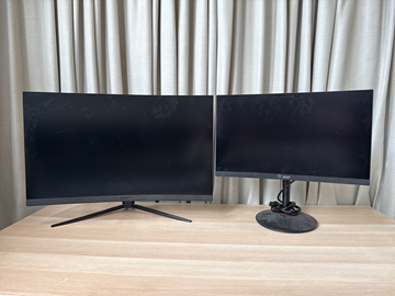 2 st bildskärmar MSI & Acer