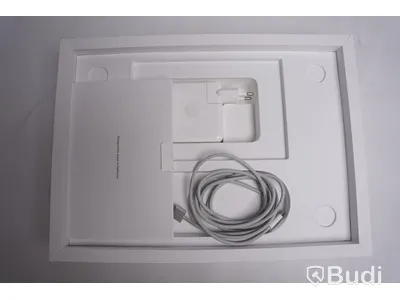 Macbook Pro 14 tum 2019, 512 GB SSD, core 8, 16 GB RAM
