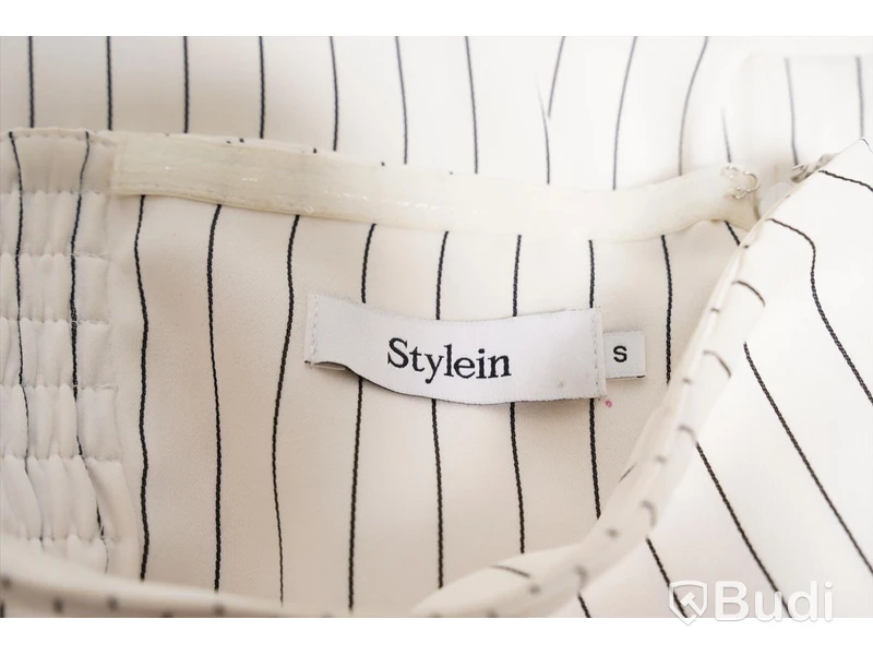 Kjol från märket Stylein,  strl 36
