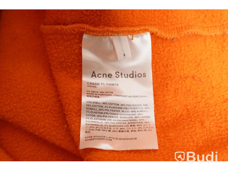 Tröja från märket ACNE,  strl S