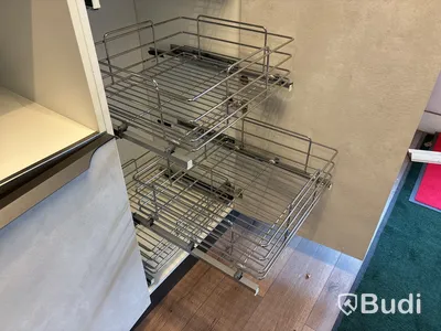 Utställningskök med spisfläkt & blandare m.m.