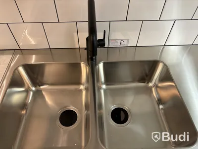 Utställningskök med blandare