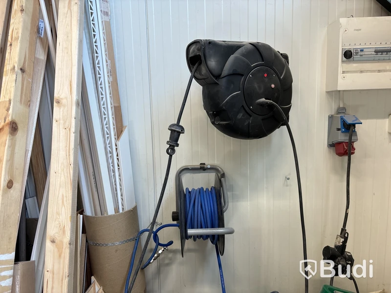 Byggmaterial & maskiner m.m. Stort parti!