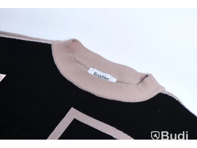 Stickad Tröja - Rodebjer, Reilly - storlek L (nypris ca 2900 kr)
