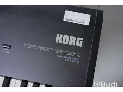 Elpianon 4st - Ensoniq KS-32, Korg Wavestation, Ensoniq SQ1, Roland FP-4. (OBS reparationsobjekt!)