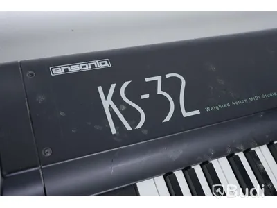 Elpianon 4st - Ensoniq KS-32, Korg Wavestation, Ensoniq SQ1, Roland FP-4. (OBS reparationsobjekt!)