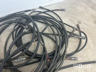 Hydraulslang med kopplingar