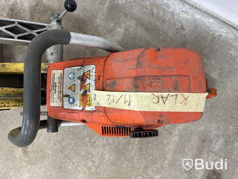 Rälskap Husqvarna 3122K med kapfixtur - 2011