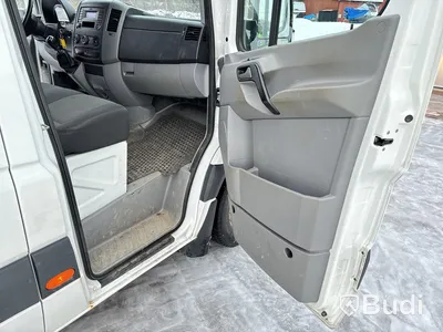 Skåpbil Volkswagen Crafter | 9182 mil | 2016