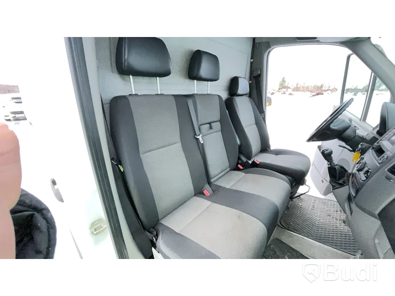 Skåpbil Volkswagen Crafter | 9182 mil | 2016