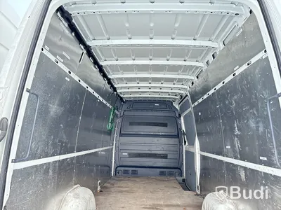 Skåpbil Volkswagen Crafter | 9182 mil | 2016