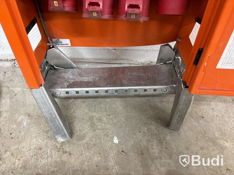 Byggcentral US 32A & 3-faskablage