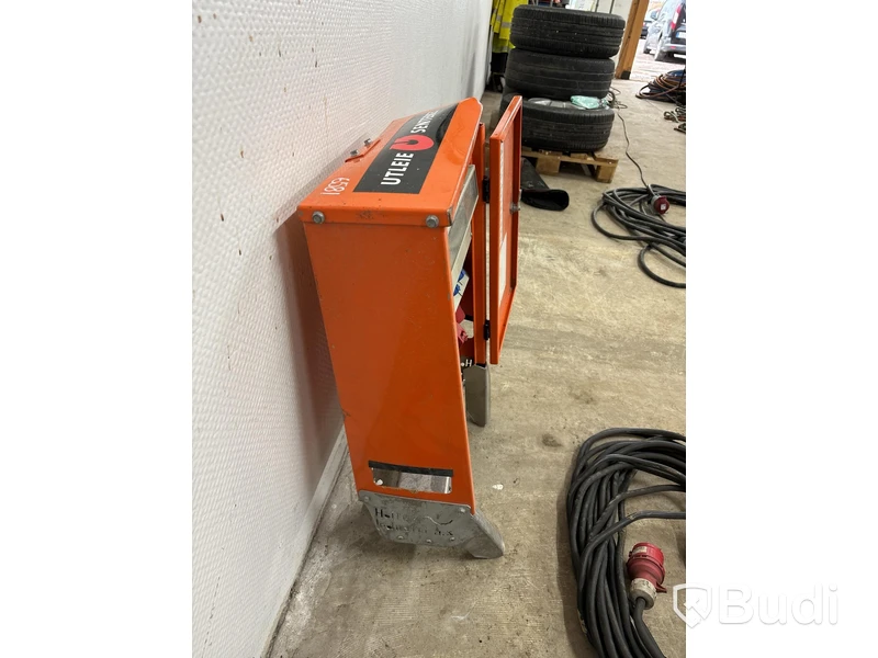 Byggcentral US 32A & 3-faskablage