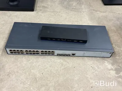23” ledmonitorer, switch & monitorarmar