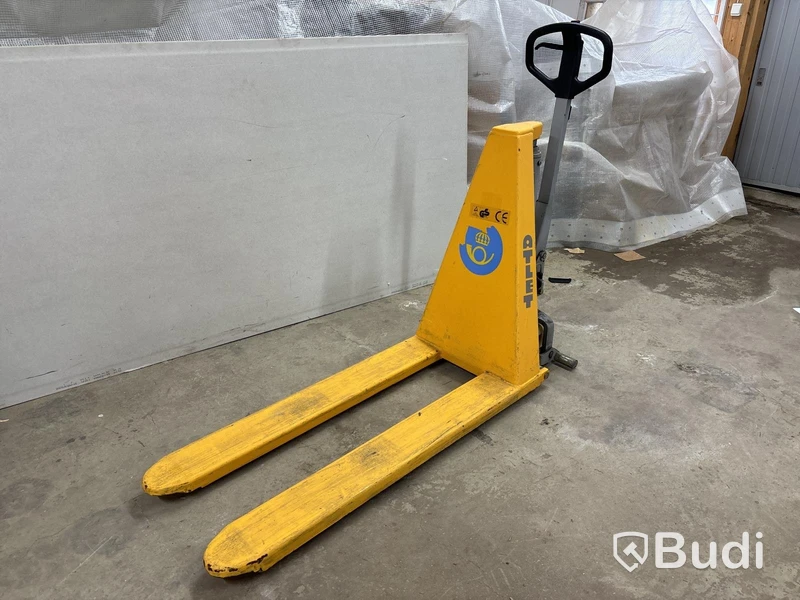 Höglyftande elhandtruck Atlet ERE10