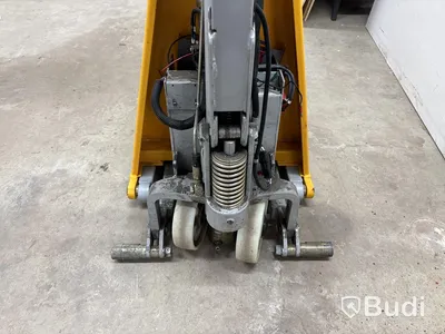Höglyftande elhandtruck Atlet ERE10