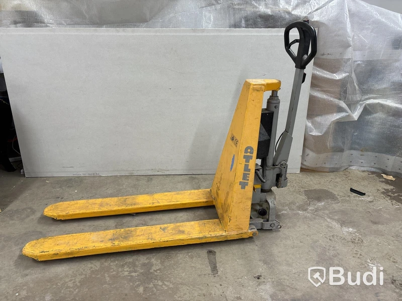 Höglyftande elhandtruck Atlet ERE10