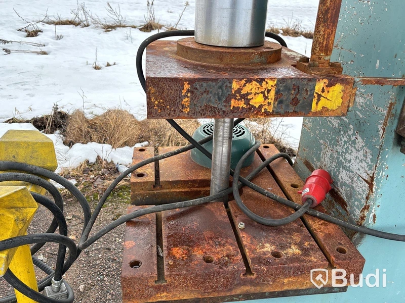 Hydraulisk press Ursviken EPE-50/500-300
