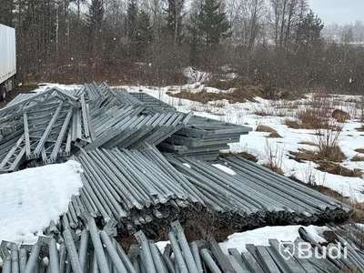Galvad stomme till tälthall