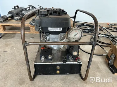 Hydraulpump med kolvar & slang