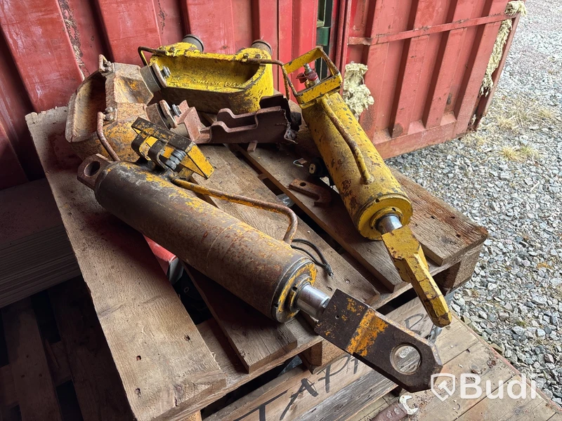 Hydraulpump med kolvar & slang