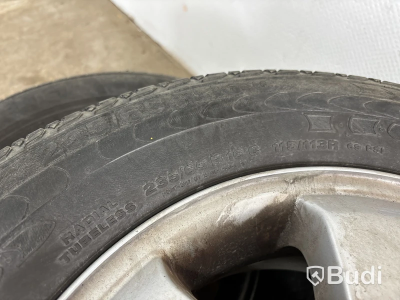 Sommarhjul 235/65R16C passande Volkswagen Crafter