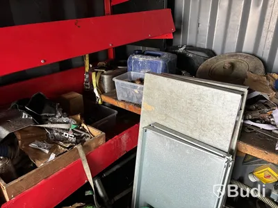 20 fots container med järnvägsutrustning & tillbehör